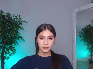 Cam for li1lee_cherry