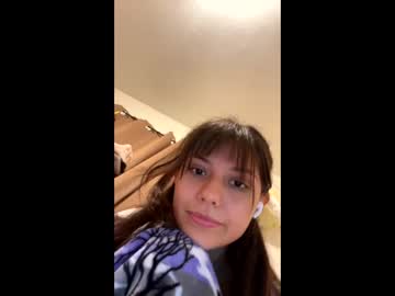 Cam for moonbabey