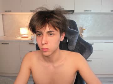 Cam for kevin_fanee