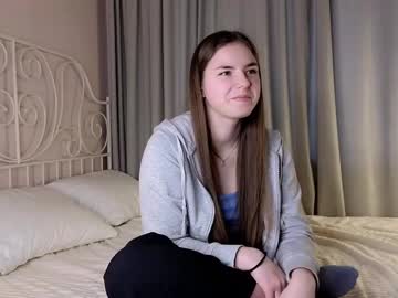 Cam for on_the_soft_pillow