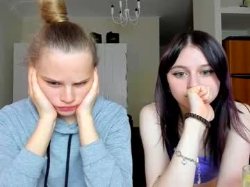 Cam for sophie_and_rachelss