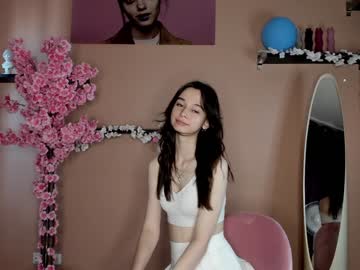 Cam for emmi_sunshine