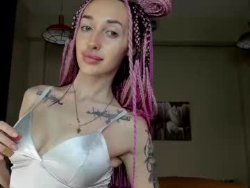Cam for maryyycrystal
