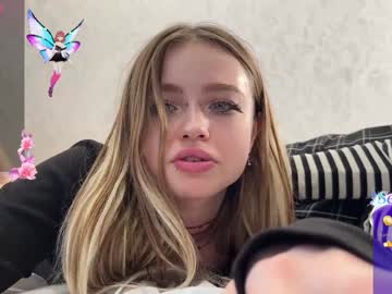 Cam for emo_couple666